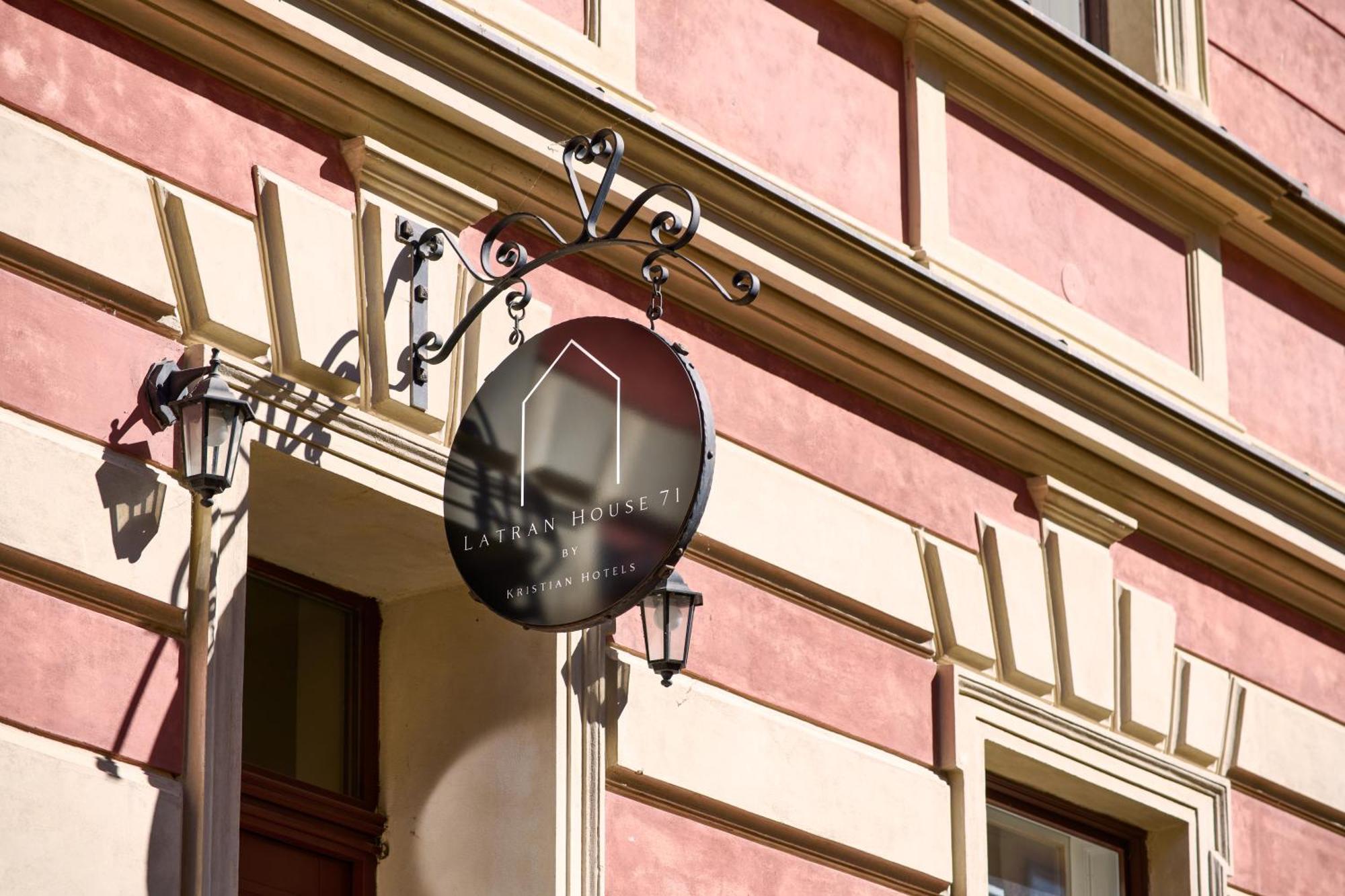 Latran House 71 By Kh Hotel Cesky Krumlov Exterior photo