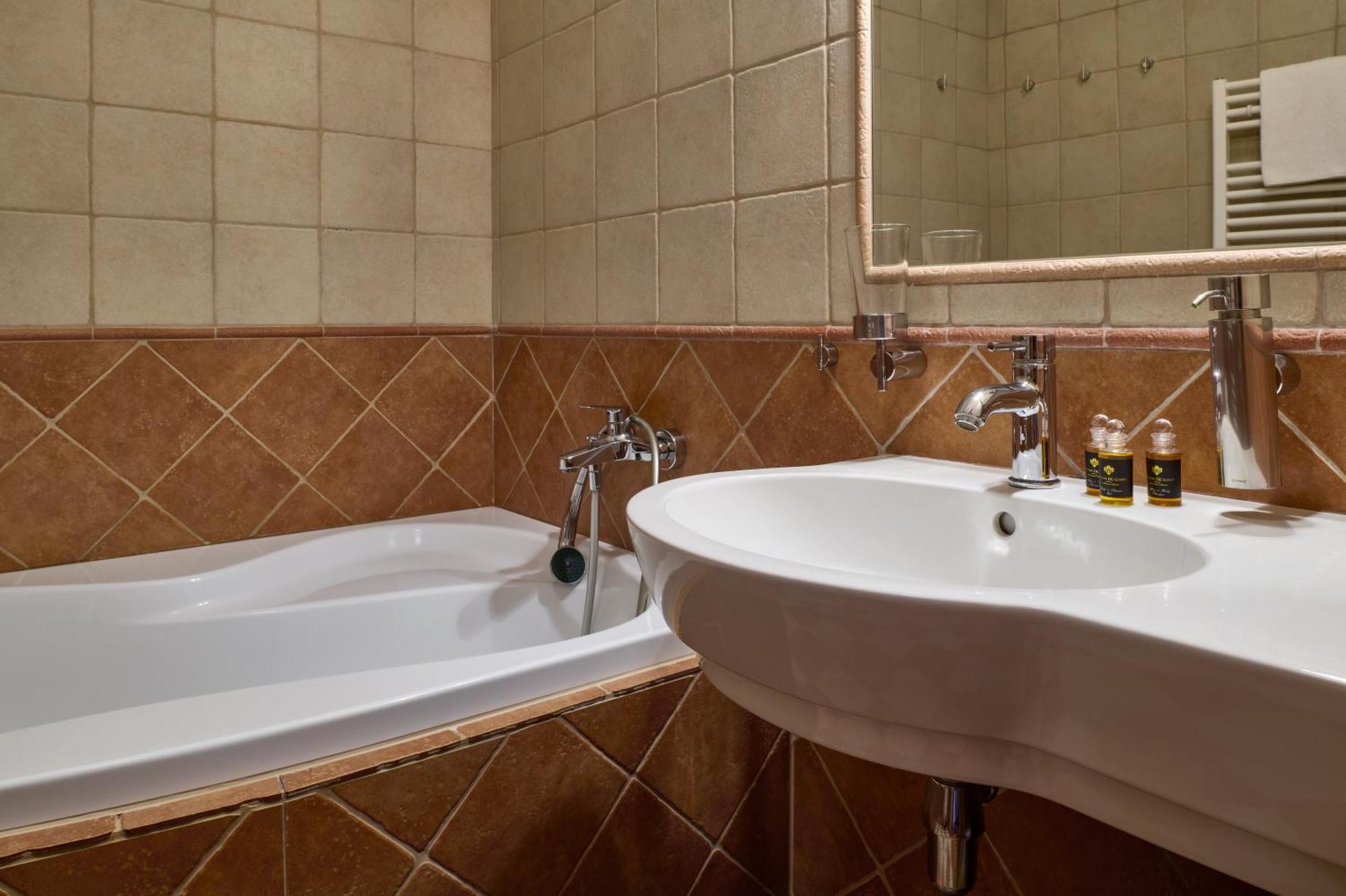 Latran House 71 By Kh Hotel Cesky Krumlov Exterior photo